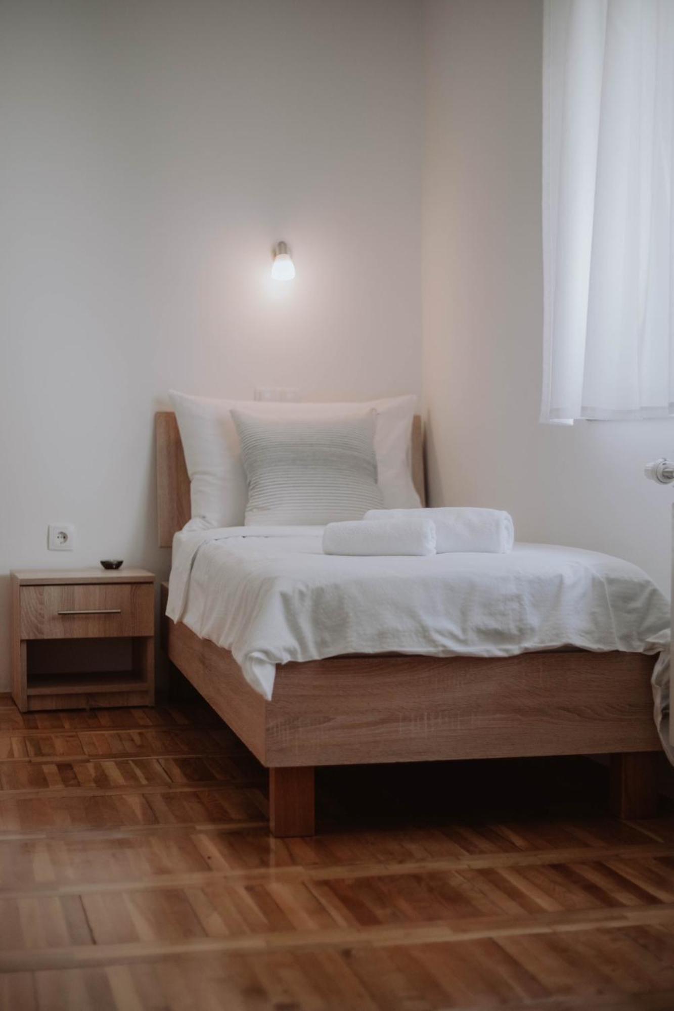 Apartments Peric - ז'ופניה מראה חיצוני תמונה