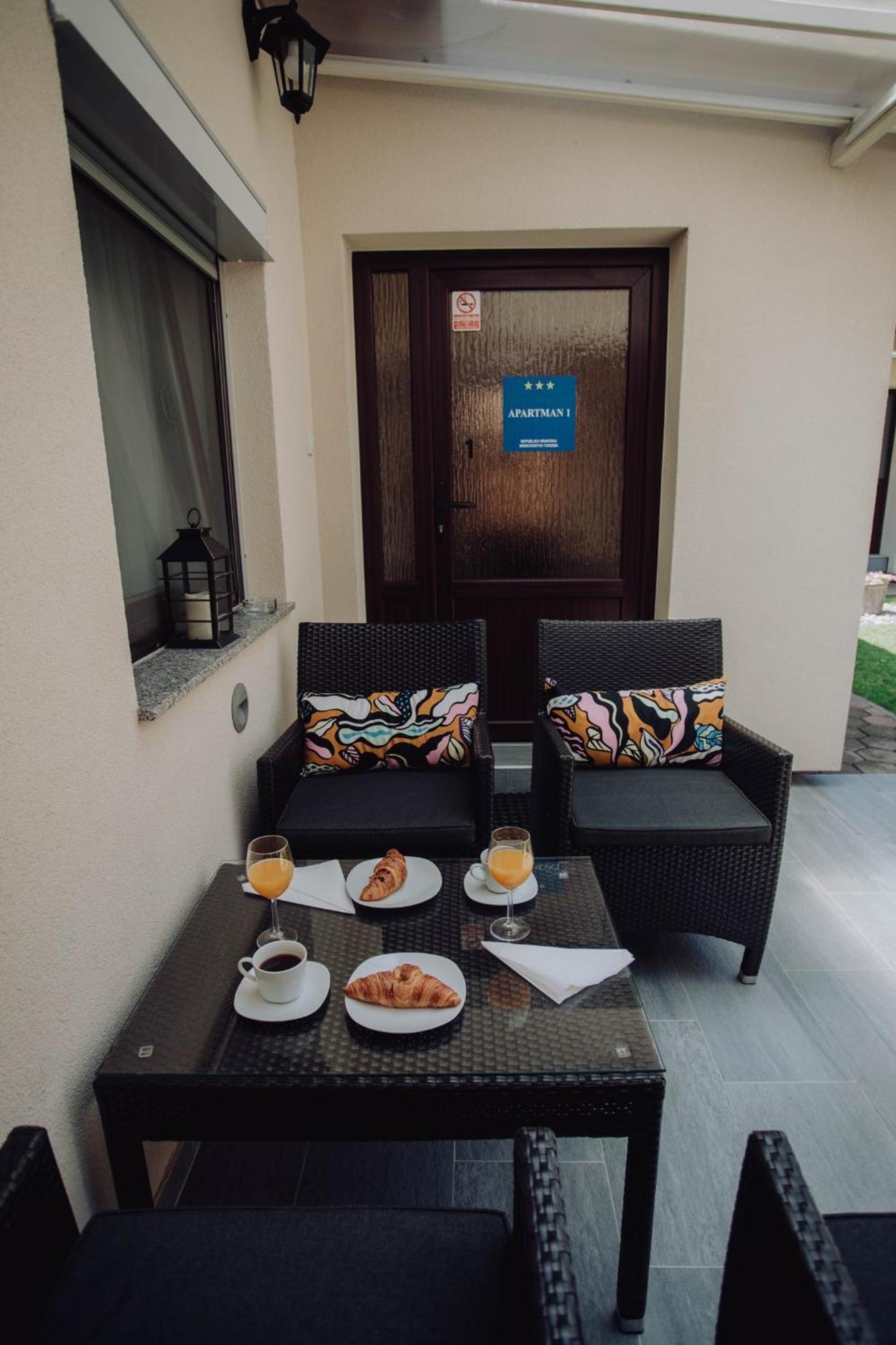 Apartments Peric - ז'ופניה מראה חיצוני תמונה
