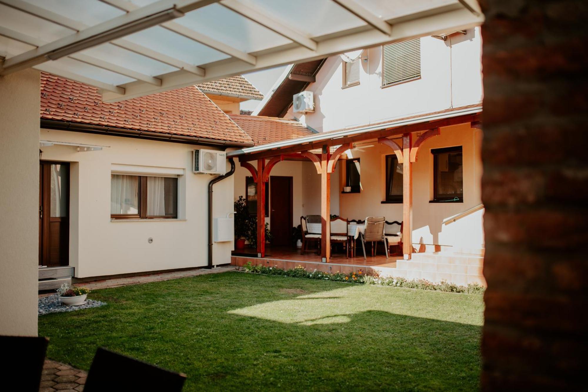 Apartments Peric - ז'ופניה מראה חיצוני תמונה